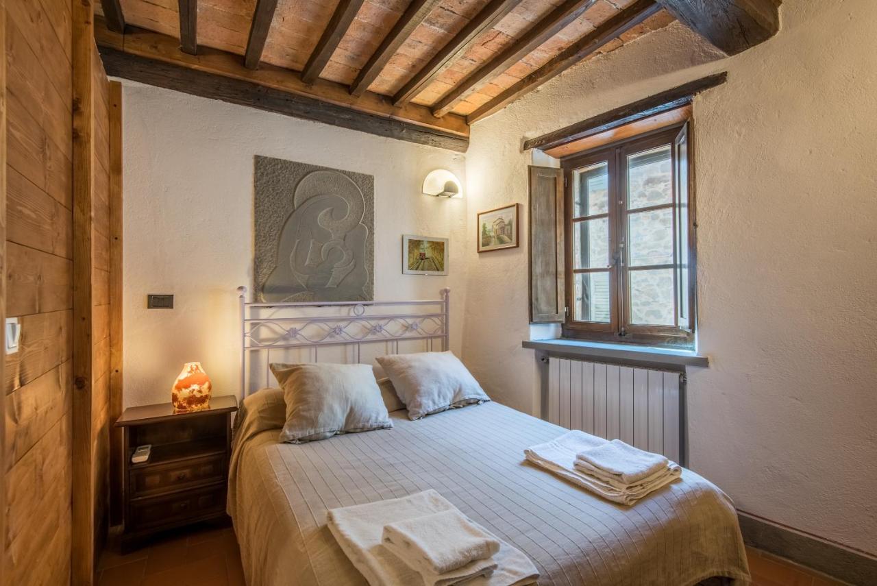 Appartamento Casale Rosennano - Loggia Esterno foto