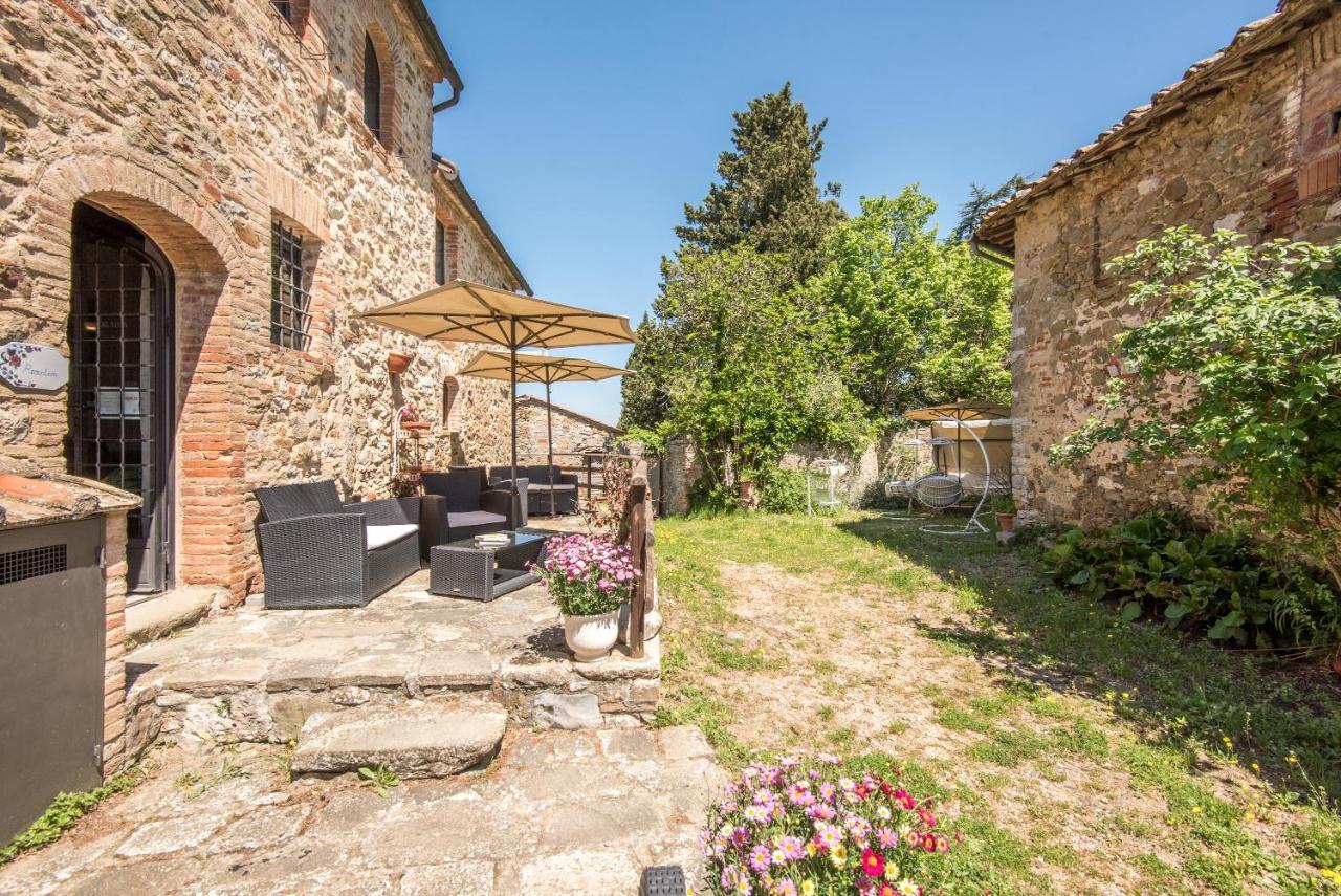 Appartamento Casale Rosennano - Loggia Esterno foto